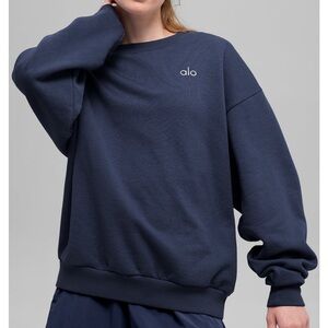 ALO Yoga Women's Navy Accolade Crew Neck Pullover Size S NWT